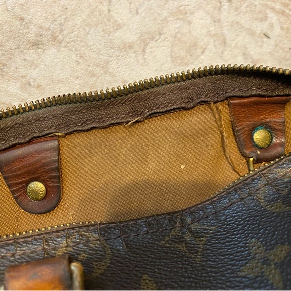 Louis Vuitton Monogram Speedy - Picture 11 of 12